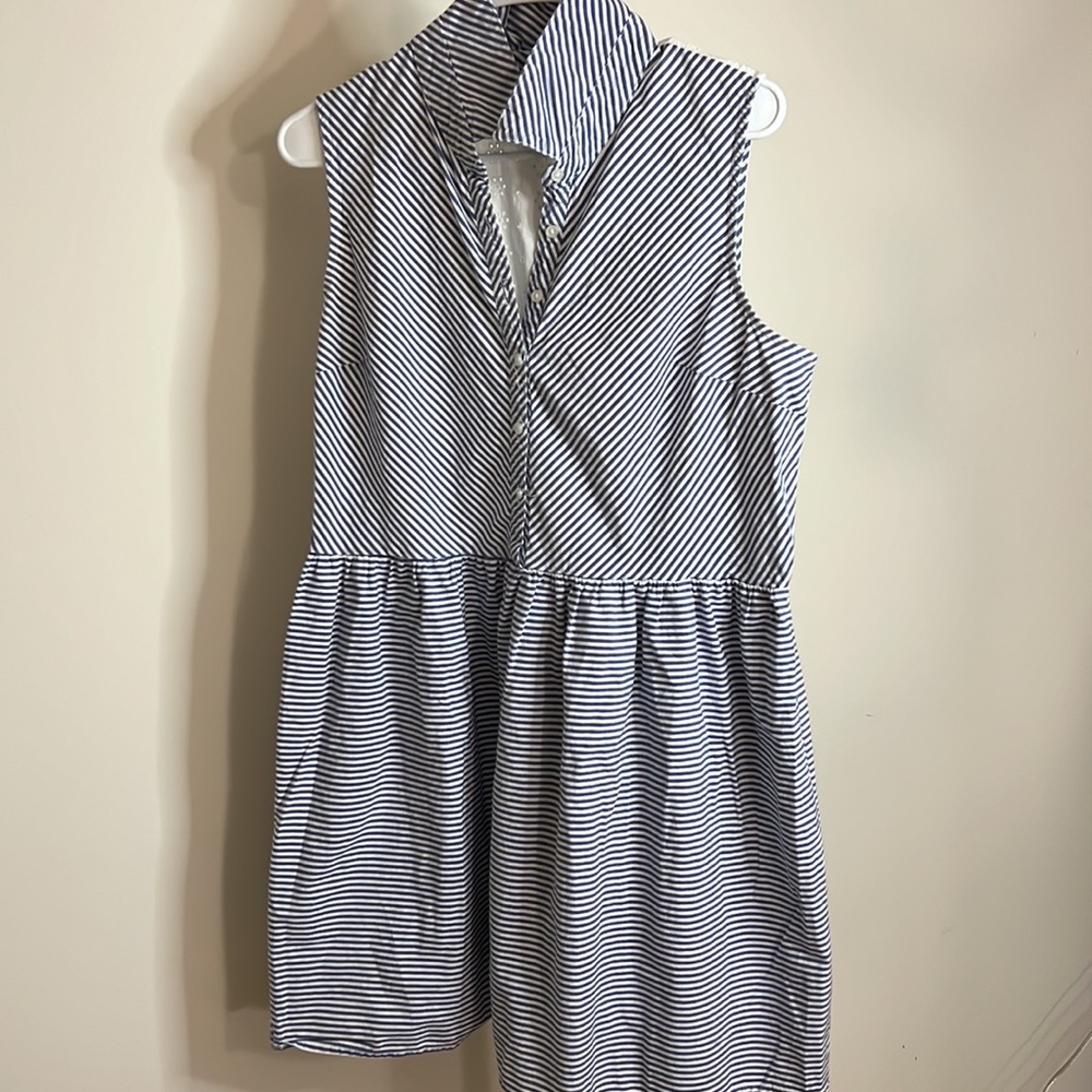 Dress tank sleeveless white and blue striped V neck button down